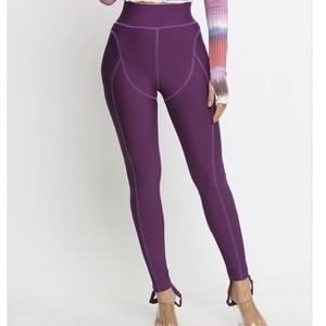 Purple leggings